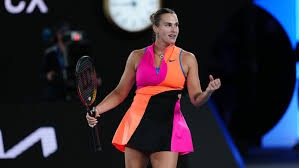 7万人致敬！皇马26岁队长带伤拼命：1助攻3解围，门线救主