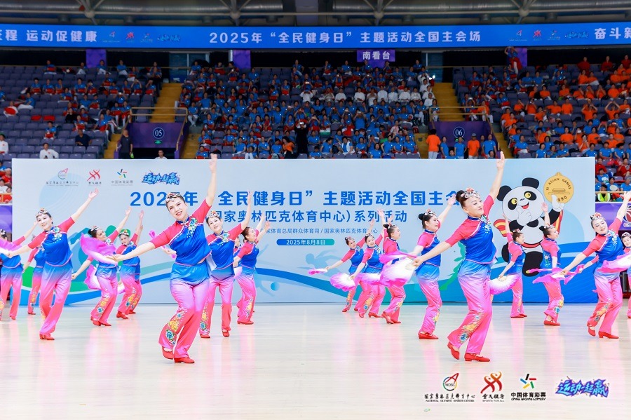 现役压哨绝杀次数：约基奇1次，库里2次，利拉德4次，老詹太强